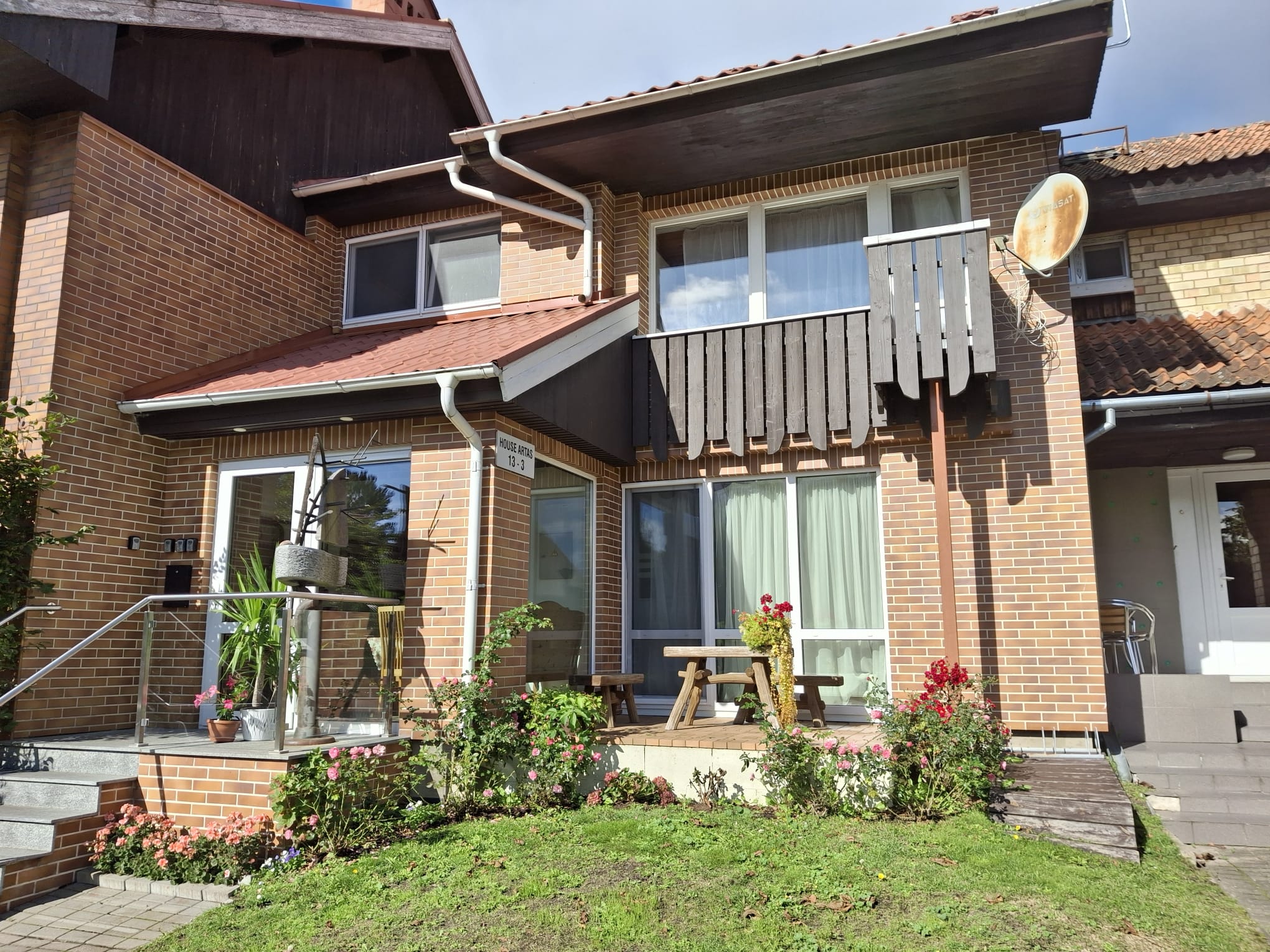 Haus Artas – Außenansicht